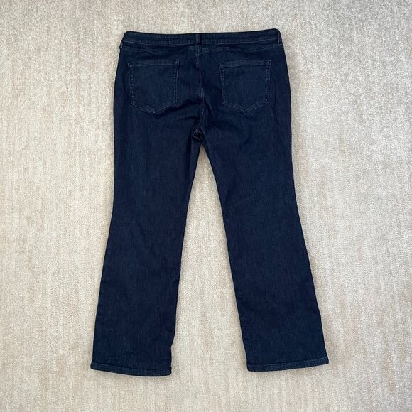 Amazon Essentials Stretch Bootcut Dark Wash Blue Jeans 18 Short - Picture 4 of 10